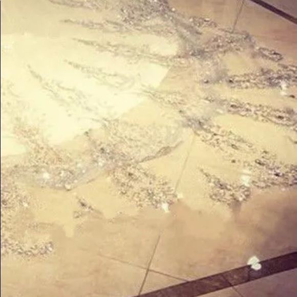 New Beautiful cathedral veil /lace crystal beads - Picture 3 of 6